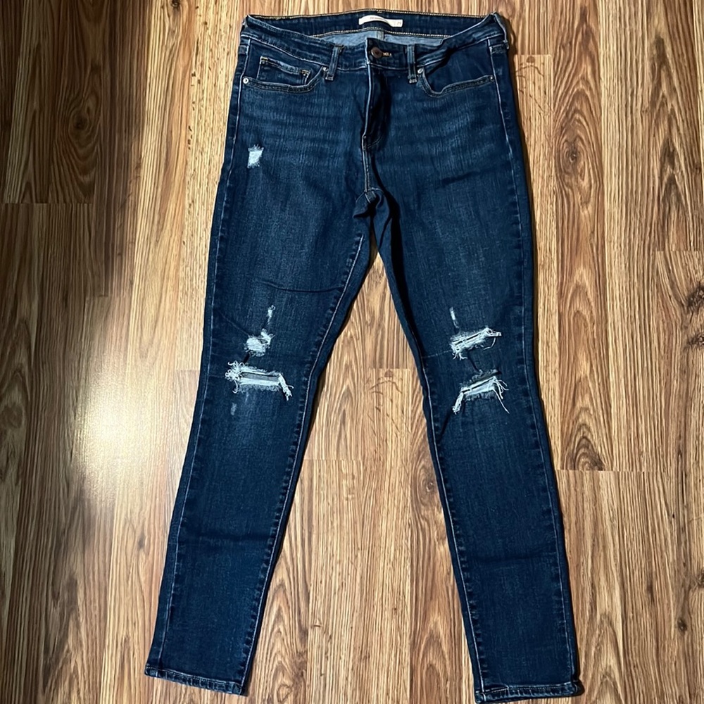 Levi’s 711 Skinny Blue Jeans